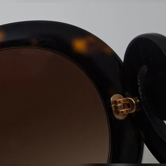 NWT Prada Women's Baroque Sunglasses Tortoise Round SPR 27N 2AU-6S1 55-22-135 - Picture 7 of 16